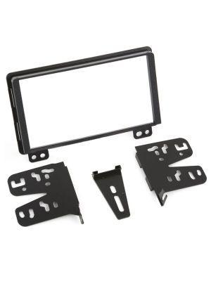 Metra 95-5026 Double DIN Dash kit, compatible with Ford, Lincoln 2002-06, Mustang, Explorer, Aviator, Navigator