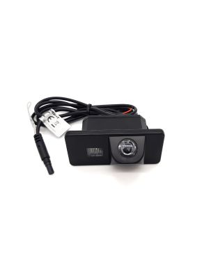 Rear View Camera in License Plate Light (NTSC) for BMW 3-Series (E90 E91 E92), 5-Series (E60 E61), 6-Series (E63), X5 (E70) X6 (E71)