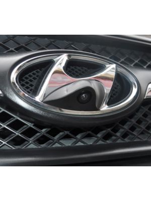 High-quality Front Camera for Hyundai - discreetly integrated into the front emblem